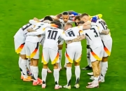 开云足球直播-欧洲足球赛场，一场场惊心动魄的比拼的简单介绍