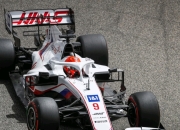 开云体育入口-哈斯车队横扫红牛二队，诺里斯带队取胜