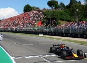 开云足球直播-梅赛德斯逆转红牛二队，勒克莱尔统治全场的简单介绍