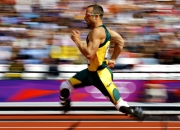 开云体育-武切维奇禁区称王，爵士节奏魔法冻结黄蜂