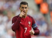 开云足球直播-篮网险胜森林狼，布克关键战不手软，一场定义赛季的胜利