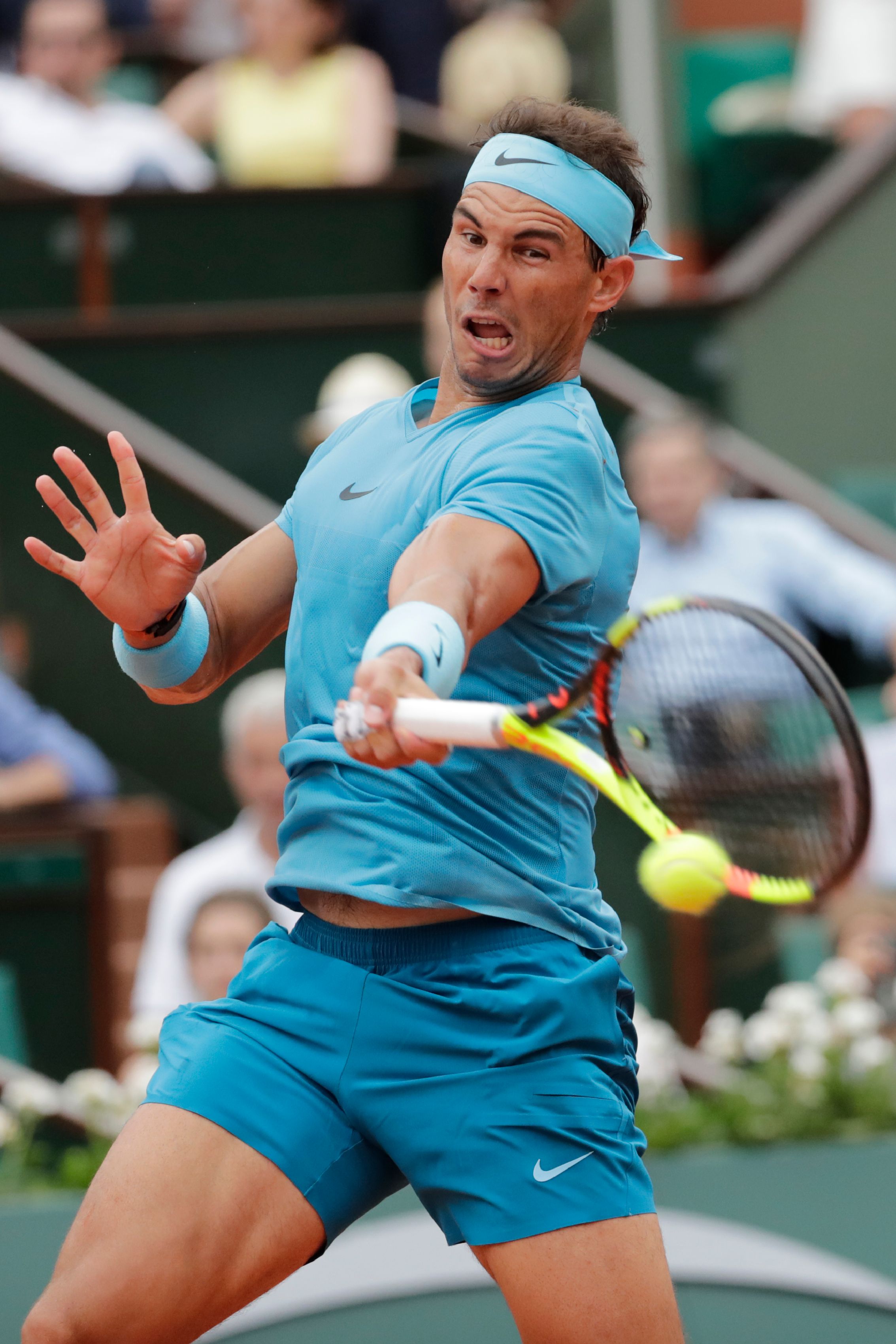 关于英国网球队完胜欧洲网球队,纳达尔绝境逆转的信息 关于英国网球队完胜欧洲网球队,纳达尔绝境逆转的信息