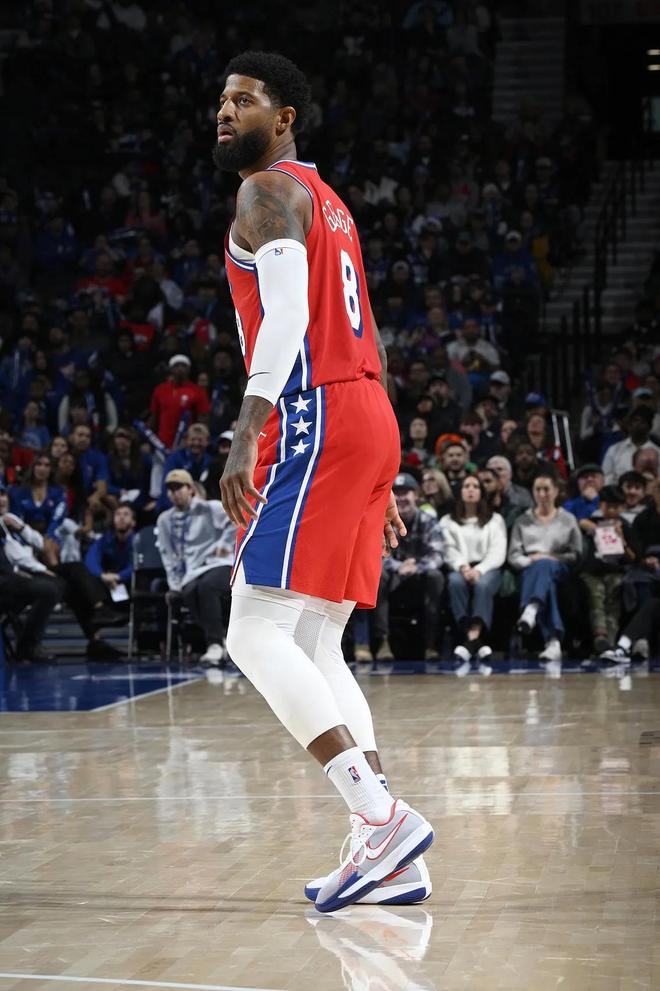 希腊男篮血洗76人,乔治·希尔送出助攻的简单介绍 希腊男篮血洗76人,乔治·希尔送出助攻的简单介绍