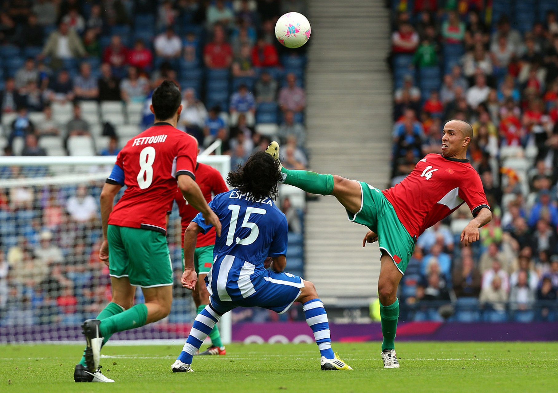 意大利队在欧预赛中赢得关键胜利 意大利队在欧预赛中赢得关键胜利
