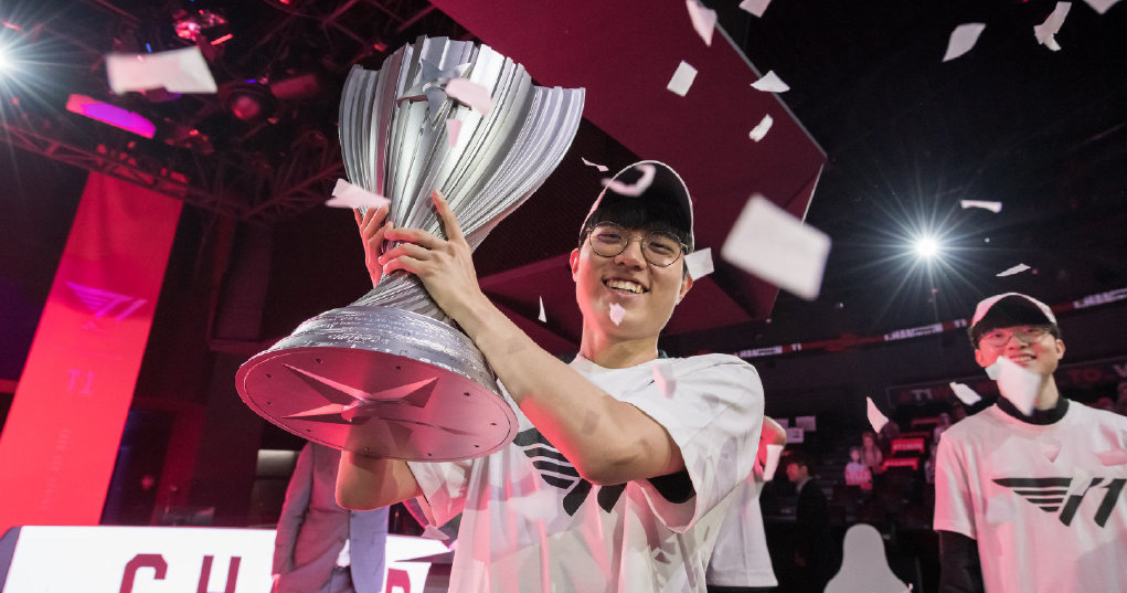 哥伦比亚队员晒出夺冠奋斗照片 哥伦比亚队员晒出夺冠奋斗照片