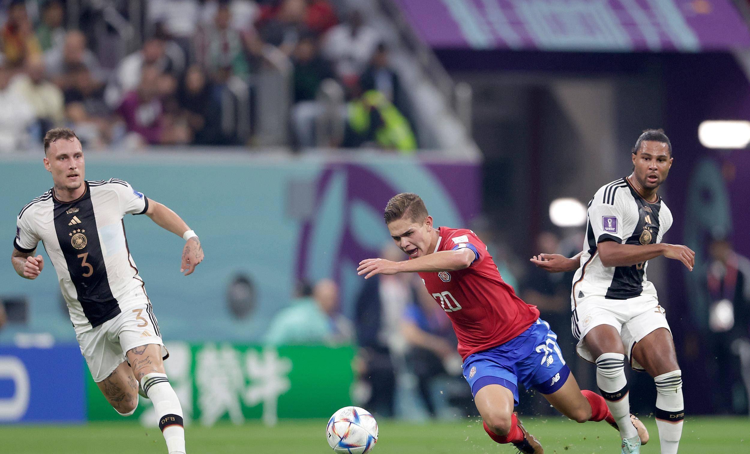 瑞典队舍命一搏，欧预赛困境压顶的简单介绍