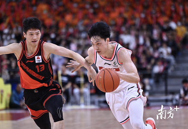 江苏队惨遭山东逆转,失利收场 江苏队惨遭山东逆转,失利收场