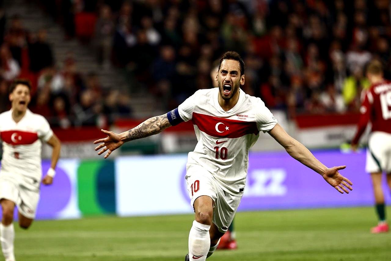 土耳其队在欧国联赛中实力强劲,冲击前进 土耳其队在欧国联赛中实力强劲,冲击前进