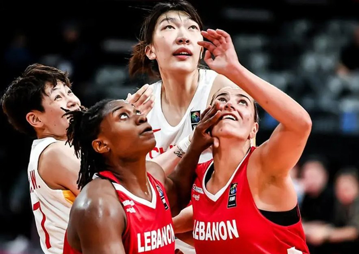 尼日利亚女篮为国争光拼尽全力 尼日利亚女篮为国争光拼尽全力