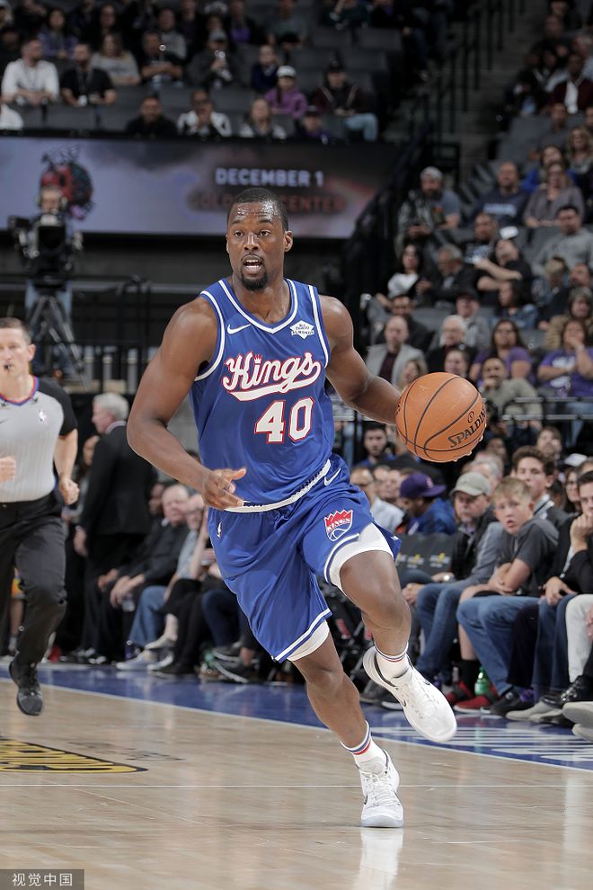 包含广州队鏖战公牛,福克斯关键制胜的词条 包含广州队鏖战公牛,福克斯关键制胜的词条