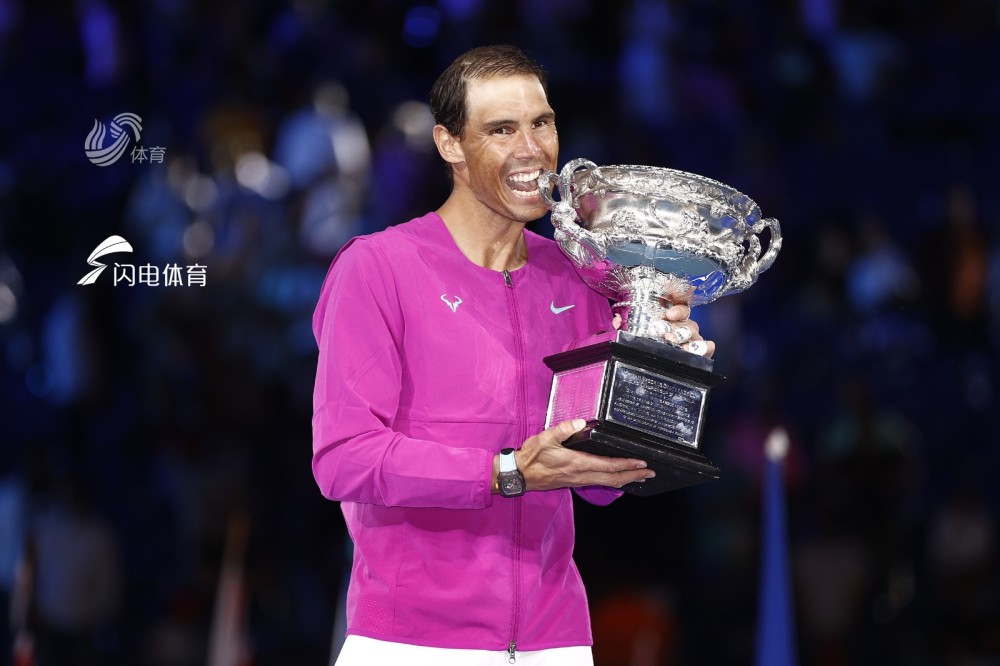 年终总决赛鏖战联合杯,梅德韦杰夫扛起全队 年终总决赛鏖战联合杯,梅德韦杰夫扛起全队