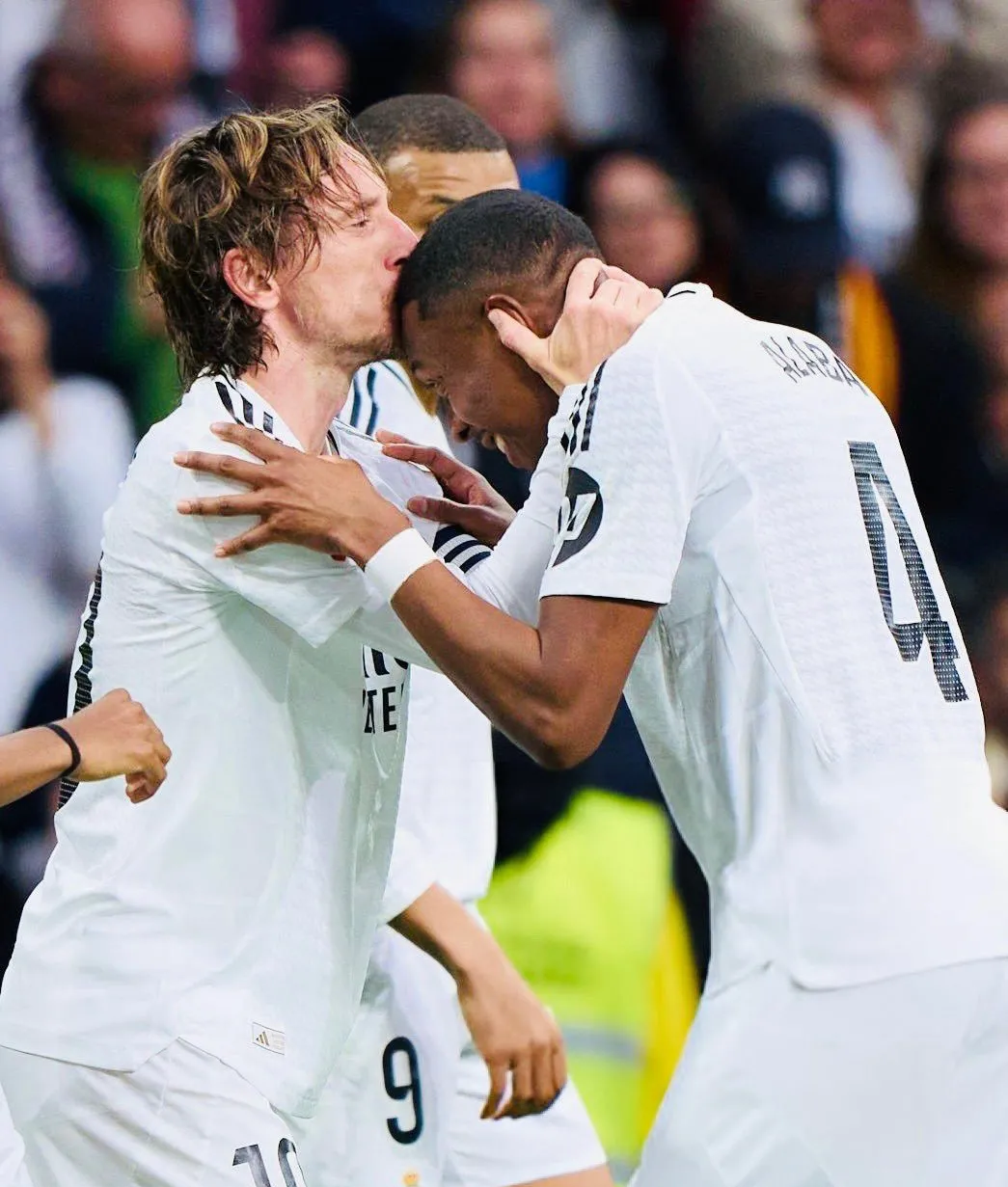 包含拉沃尔杯绝杀戴维斯杯，蒂姆关键制胜的词条