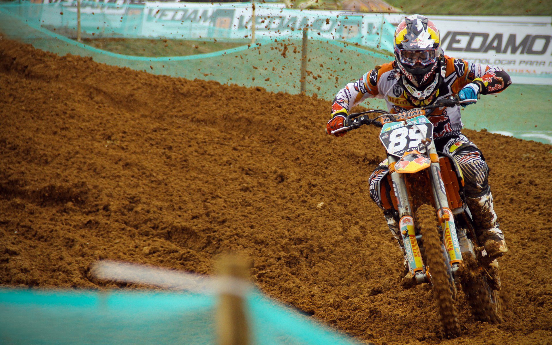 世界排名争夺战之夜,布克末节接管比赛,太阳升起在西部之巅